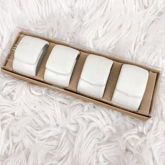 Pottery Barn Mason Stoneware Napkin Rings Set of 4 White - Picture 1 of 3
